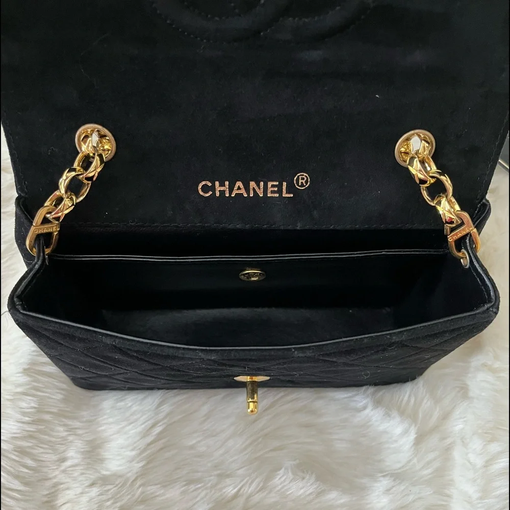 🚫SOLD🚫 Chanel Diana Limited Edition Classic Bijoux Chain matching card wallet - Picture 7 of 10
